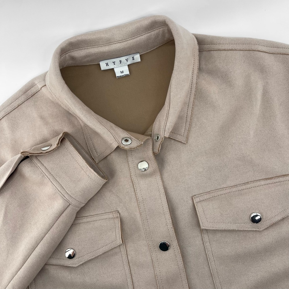 HYFVE Shacket Jacket Cream Tan Faux Suede Western Snap Button Medium NEW